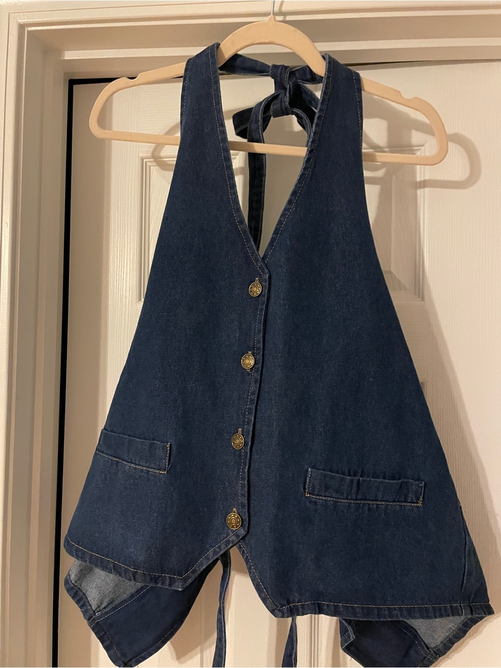 Lioness Hills Halter - Dark Denim - Picture 4 of 8